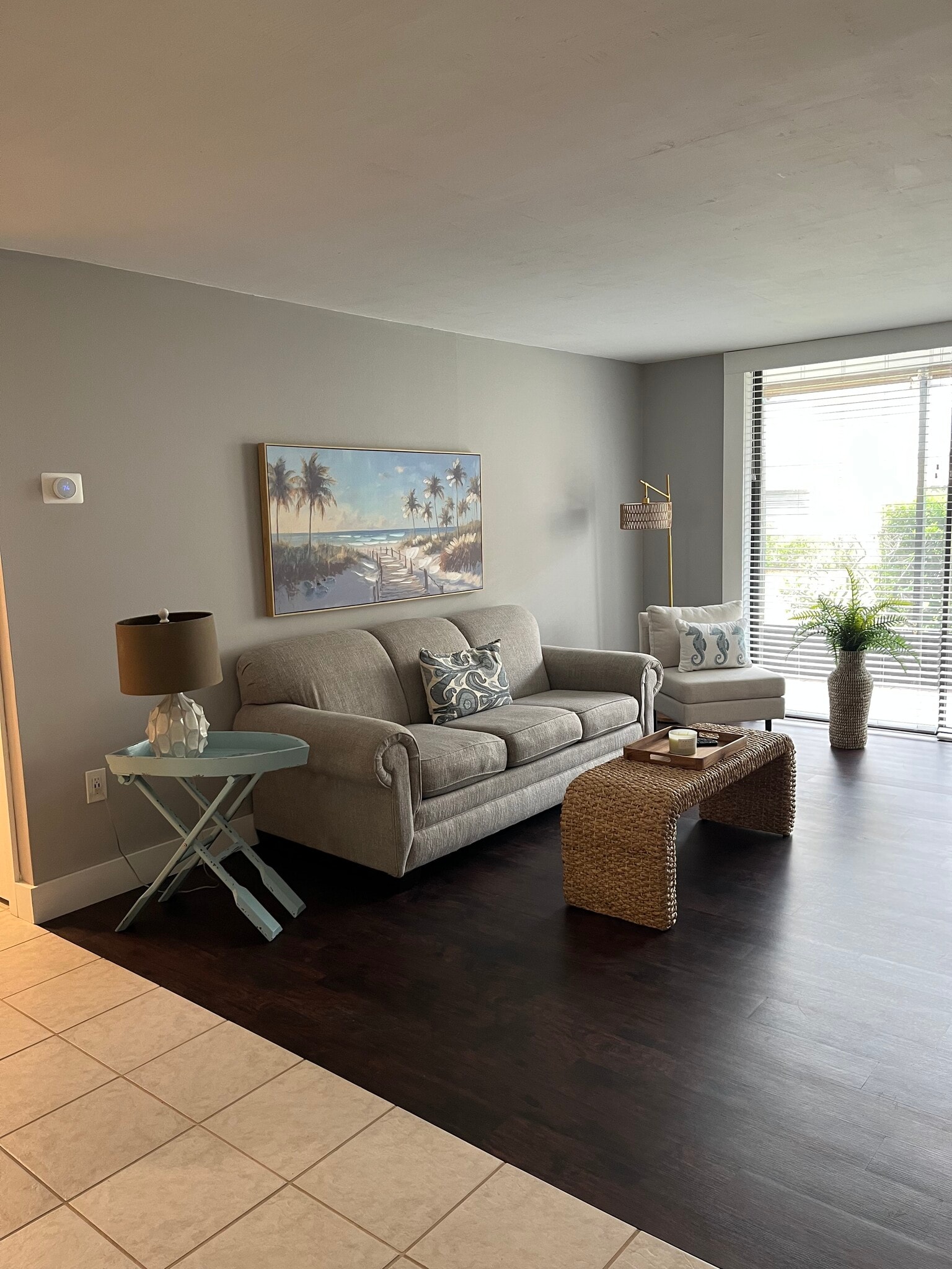 Living room - 2700 N Highway A1A