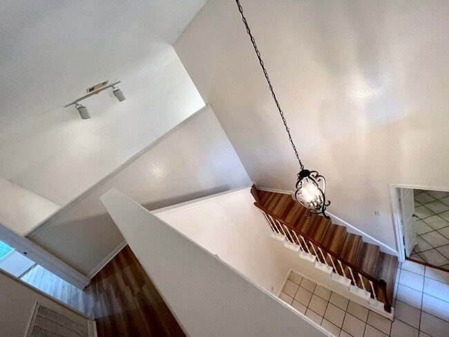 Building Photo - 13310 Misty Mill Dr