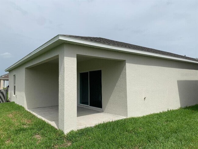 Building Photo - 5586 Tranquila Ln