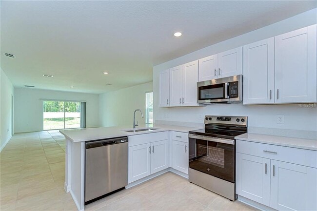 Building Photo - 13341 Tropical Breeze Wy