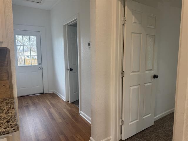 Building Photo - 525 Munson St