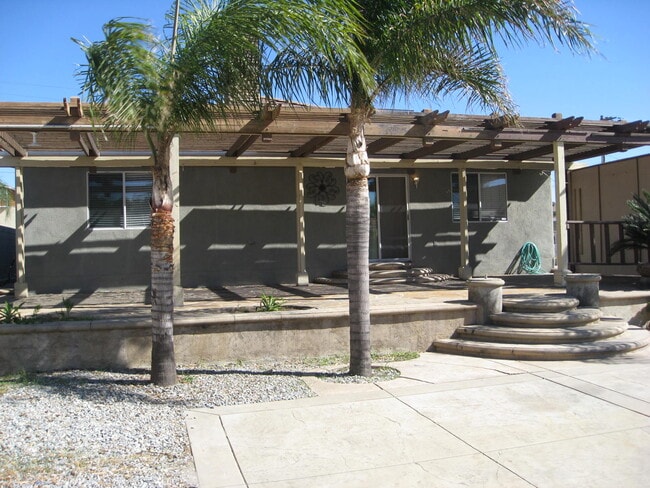 Building Photo - 9266 Cypress Ave