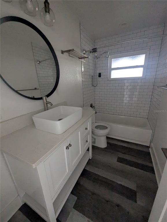 Building Photo - 928 S Bumby Ave