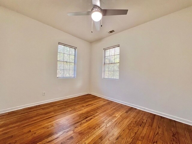 Building Photo - 889 Edwin St NW