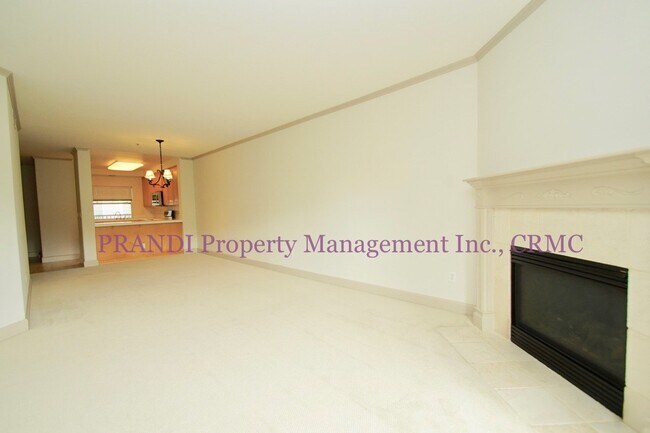 Building Photo - Prime Novato Location – Condo with Private...