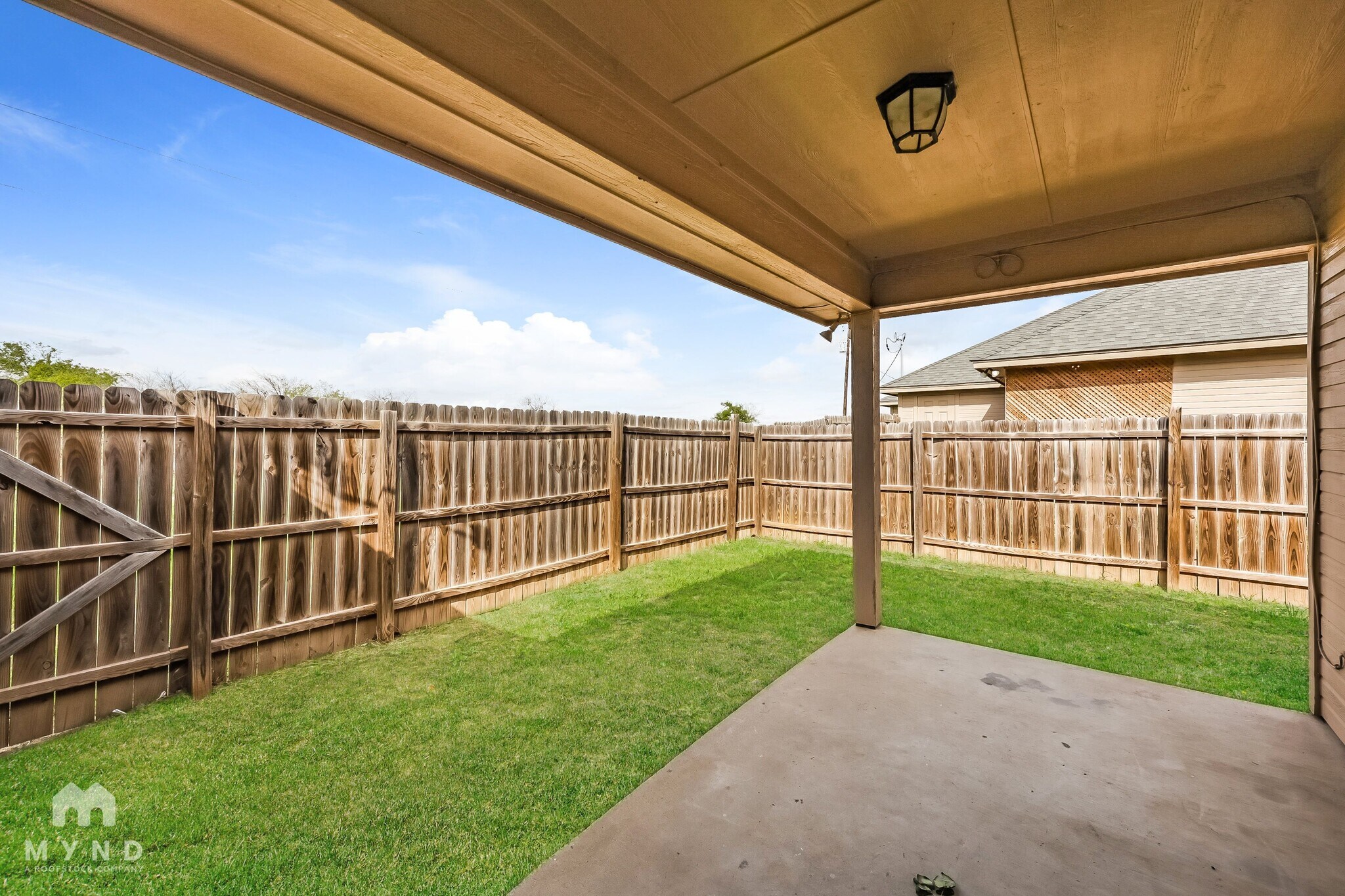 Building Photo - 110 Jolin Ln