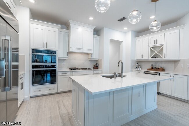 Building Photo - 16364 Viansa Wy