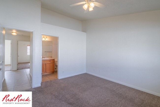 Building Photo - Inviting 3-Bedroom Home with Garage and Private Backyard