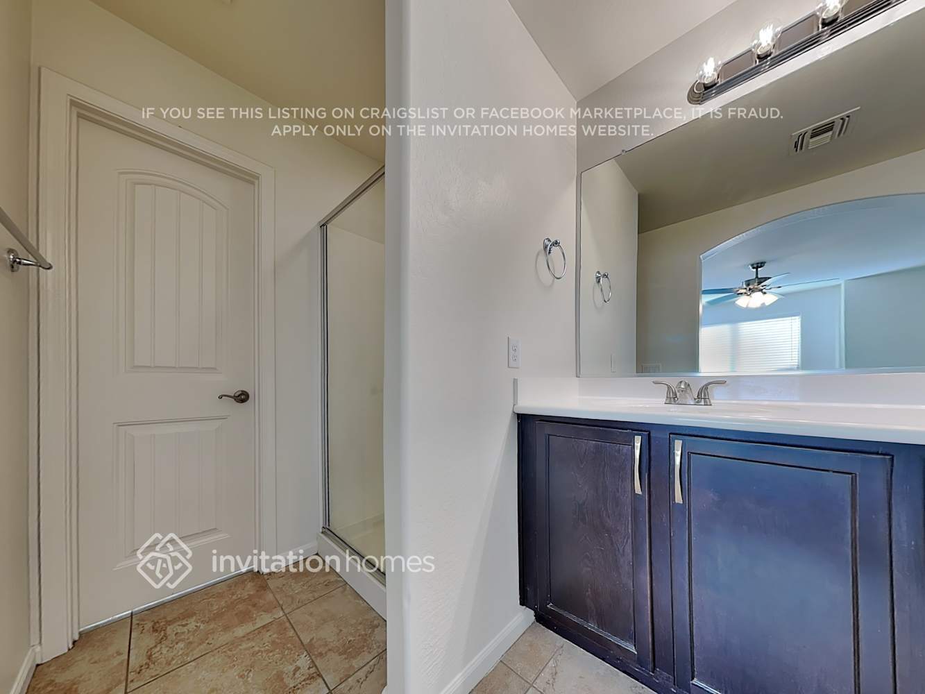 Building Photo - 1443 S Ponderosa Dr