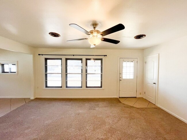 Building Photo - Available NOW!!!! Beautiful 3 bedroom, 2 bath home with covered patio and fenced yard.