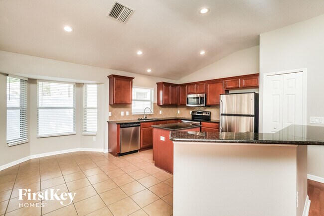 Building Photo - 18416 Cypress Bay Pkwy