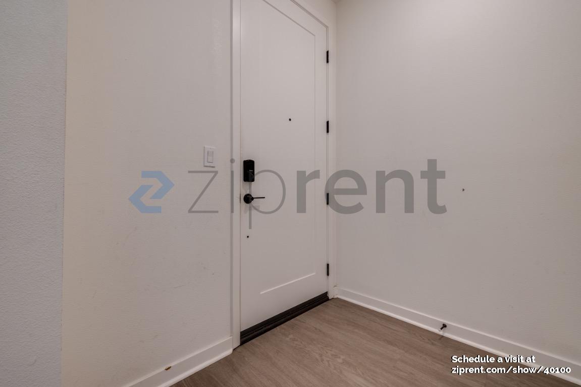 Building Photo - 11048 Luminate Dr
