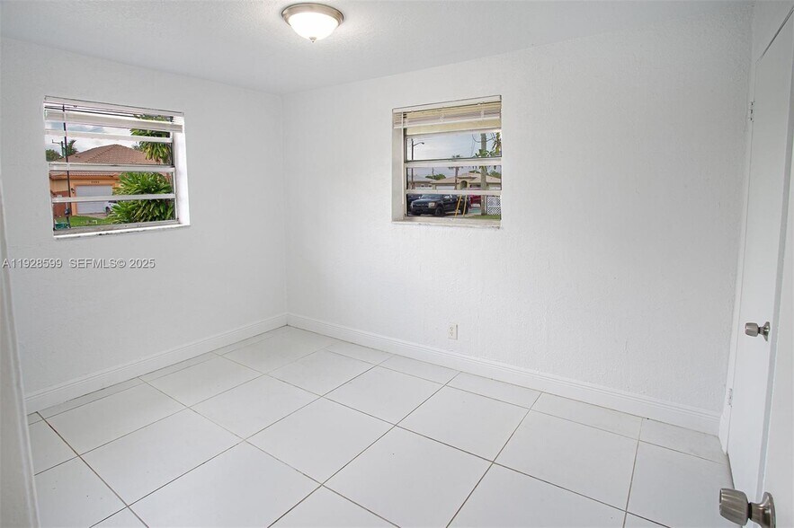 Building Photo - 2681 NW 15th St