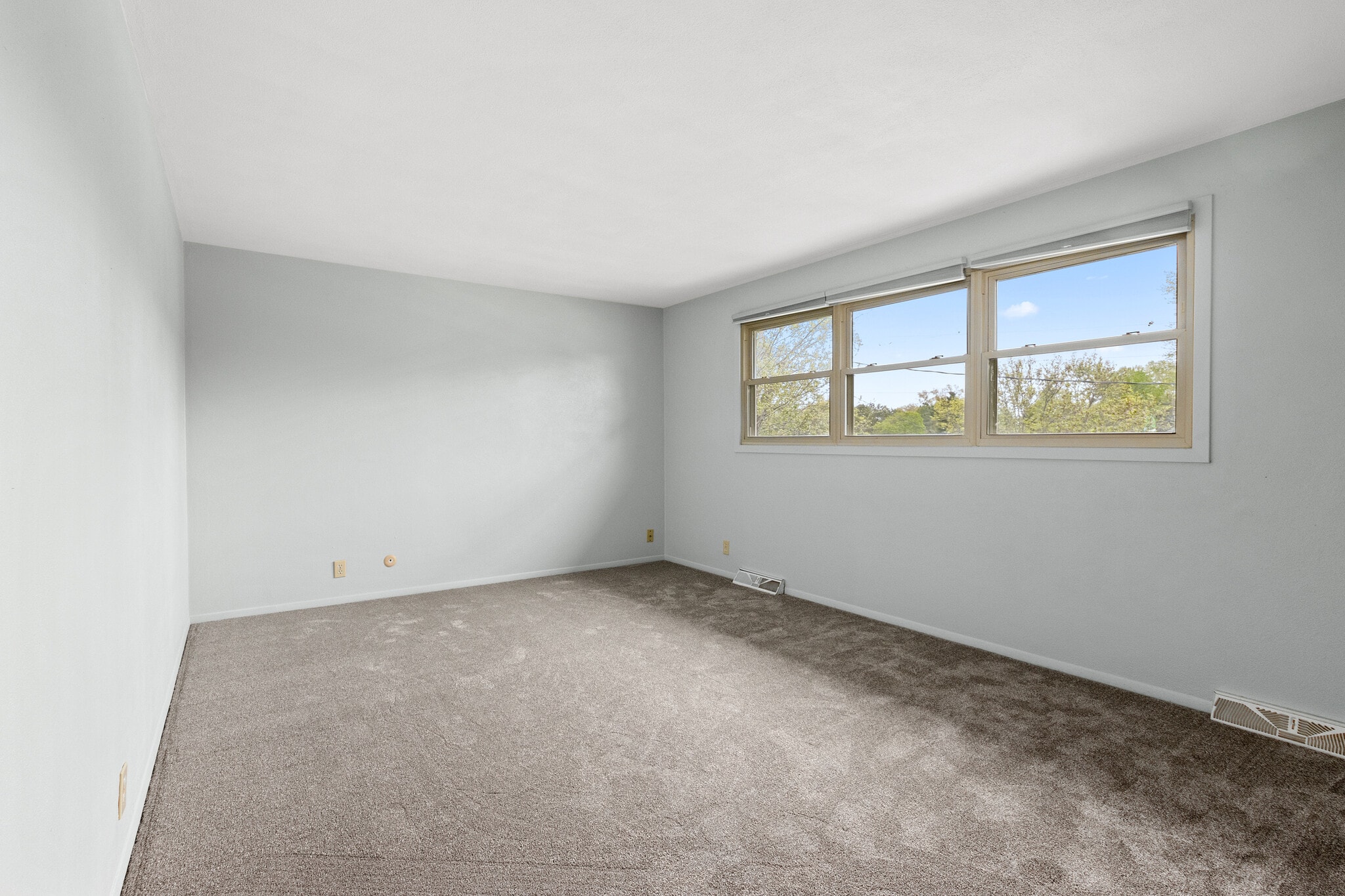 Building Photo - 6207 N Northmoor Ct