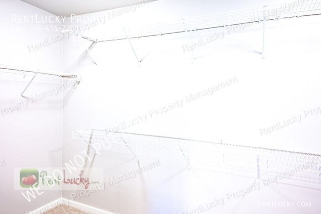 Building Photo - 22437 SE 283rd St