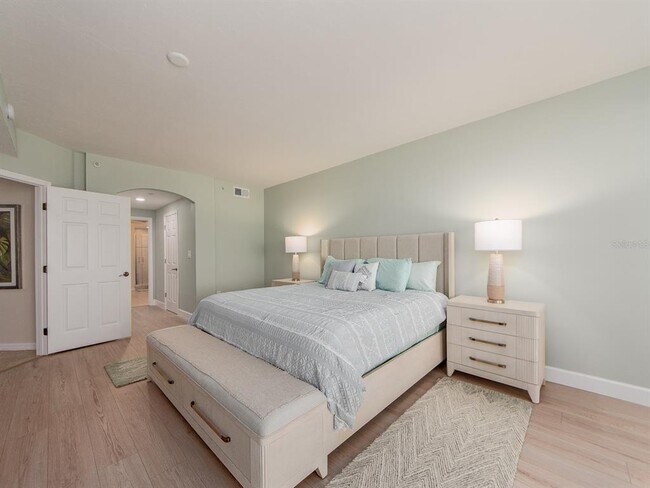 Building Photo - 1370 Gulf Blvd