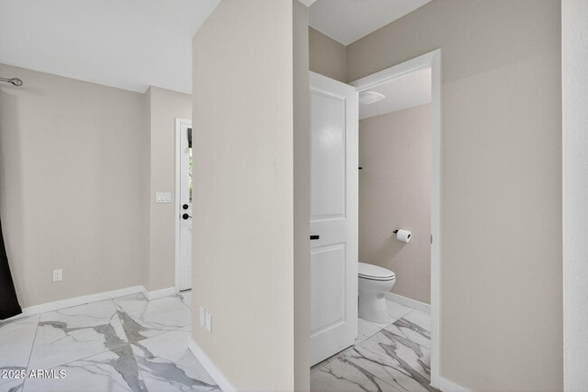 Building Photo - 1339 N 44th St