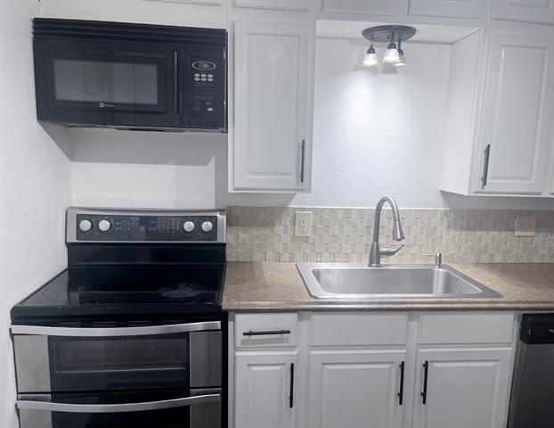 Building Photo - 1805 Bristol Cove