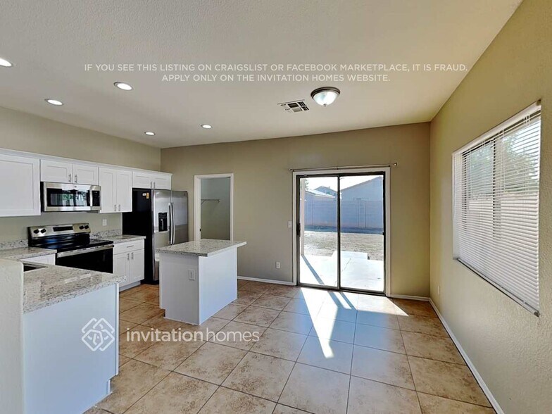 Building Photo - 6633 W Superior Ave