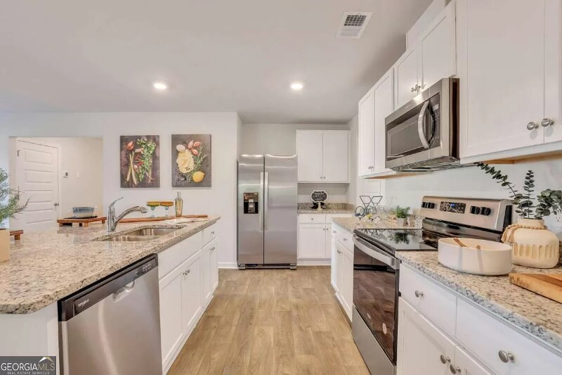 Building Photo - 107 Ellie Wy