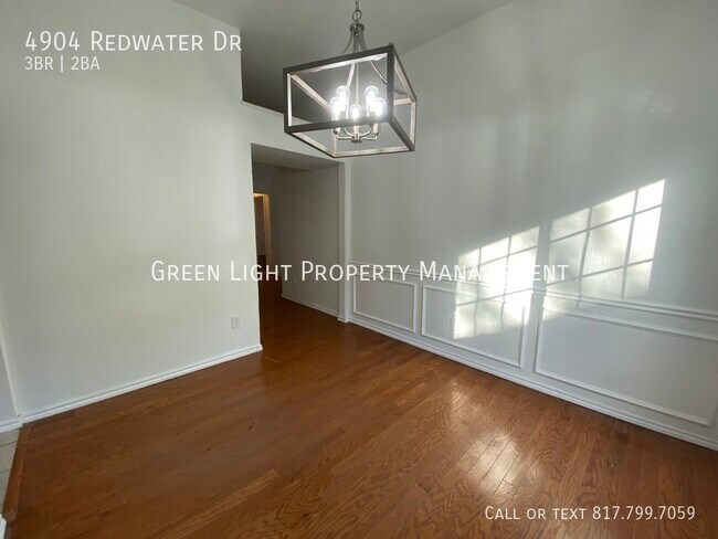 Building Photo - 4904 Redwater Dr