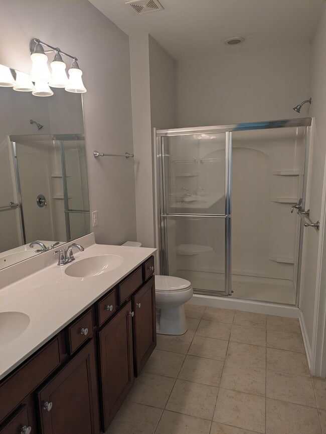 Building Photo - 9015 Smokey Hill Rd