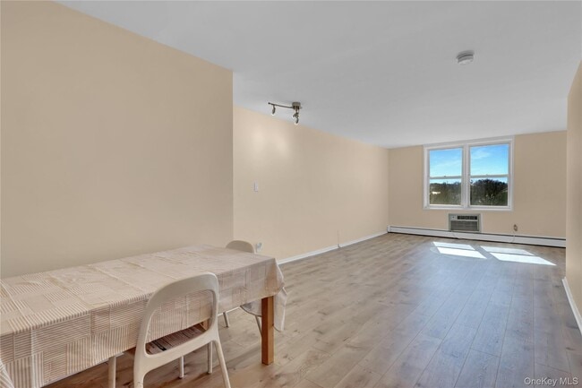 Building Photo - 54-44 Little Neck Pkwy