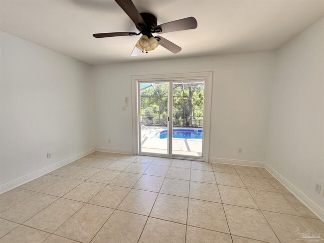 Building Photo - 9548 Lorikeet Ln