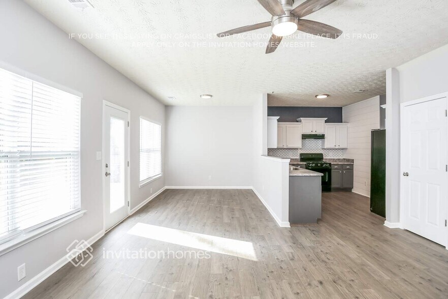Building Photo - 4618 McEver View Dr