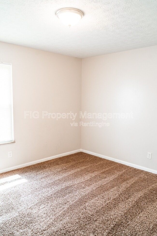 Building Photo - 4802 Cannon Ridge Dr