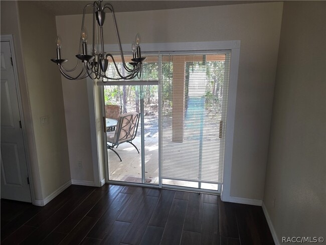 Building Photo - 5835 N Decarlo Dr