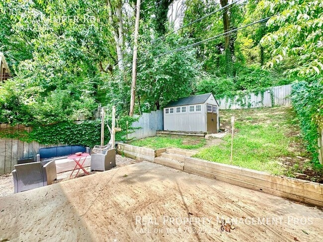 Building Photo - 3727 S Kemper Rd