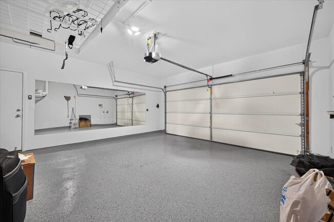 Building Photo - 617 Cortona Ln