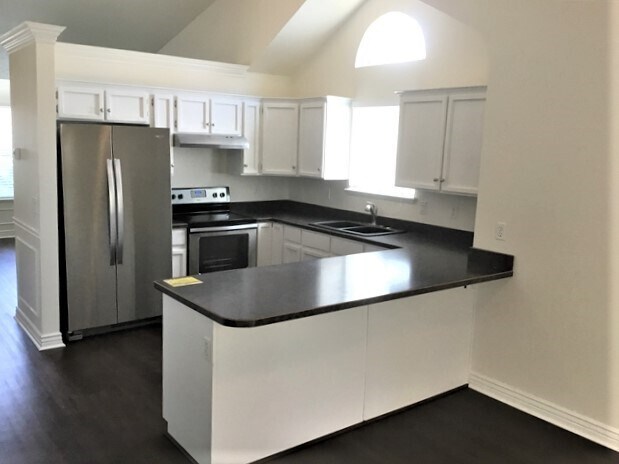 Building Photo - 2852 Brady Way