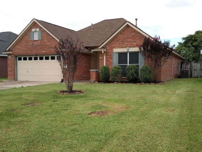 Building Photo - 7996 Blue Bonnet St