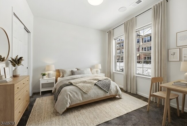 Building Photo - 32 Cortland Ct