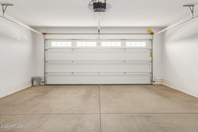 Building Photo - 12450 W Myrtle Ct