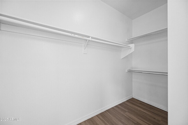 Building Photo - 4608 W Maryland Ave