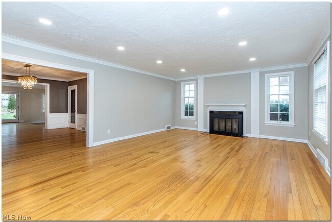 Building Photo - 2685 Rocklyn Rd