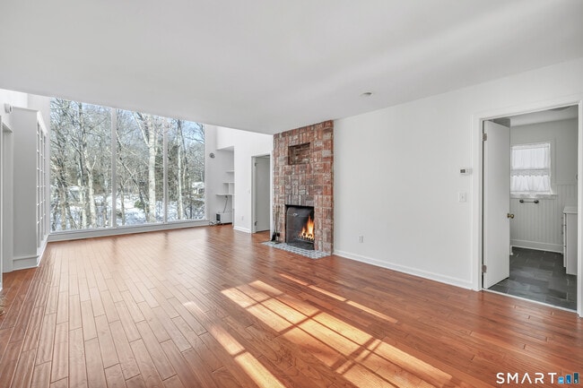 Building Photo - 349 Westport Turnpike