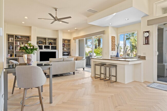 Building Photo - 872 Mission Creek Dr