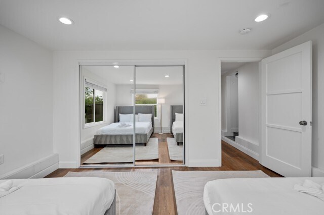 Building Photo - 6457 Via De Anzar