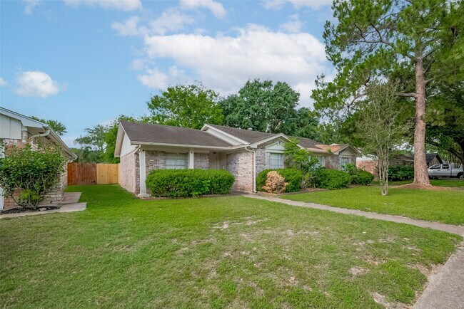 Primary Photo - 9403 Vickijohn Dr