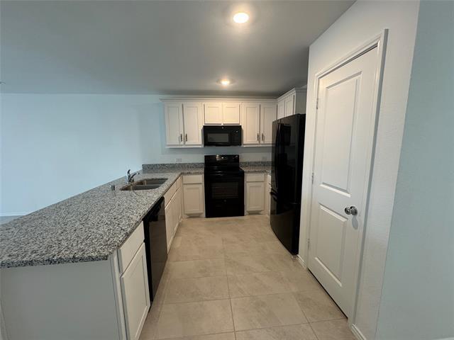 Building Photo - 6533 Middlebury Dr