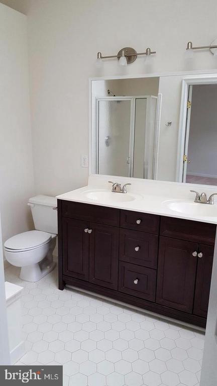 Building Photo - 8108 Madrillon Springs Ln