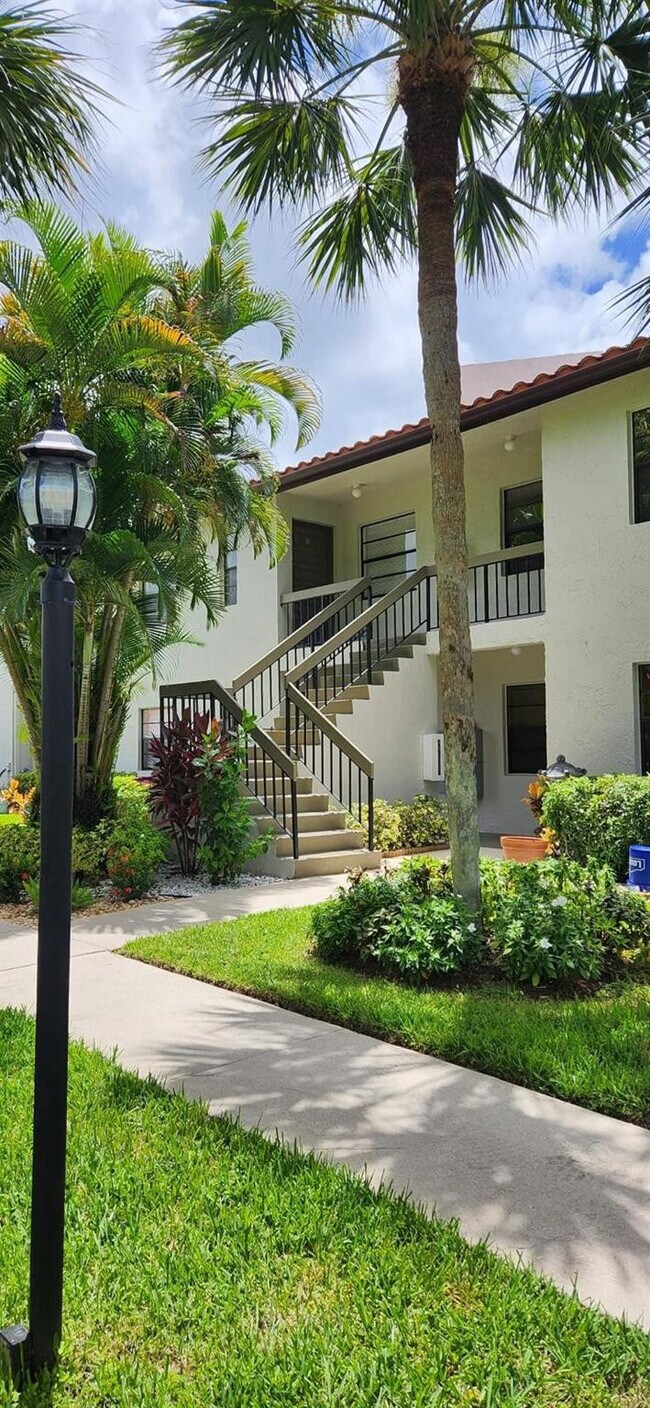 Building Photo - 9319 Pecky Cypress Ln