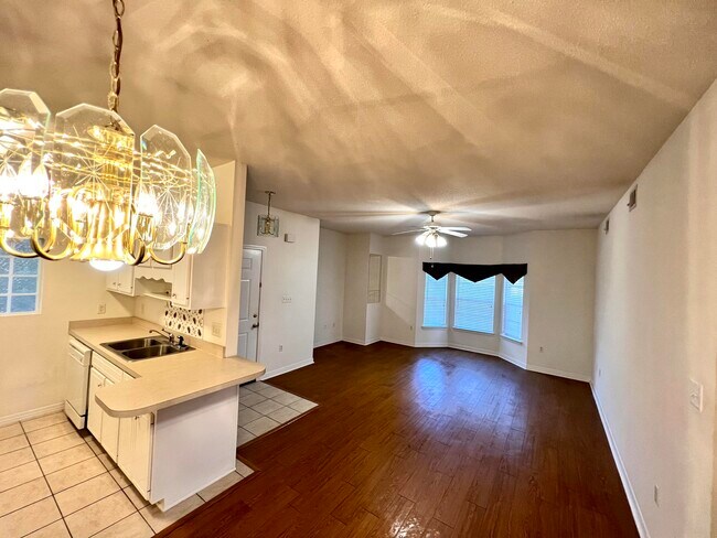 Building Photo - 1501 Partin Dr N