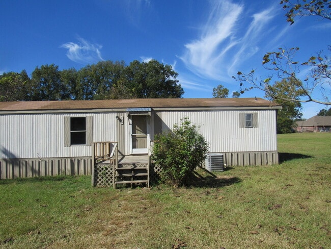 Building Photo - 104 Herald Pl