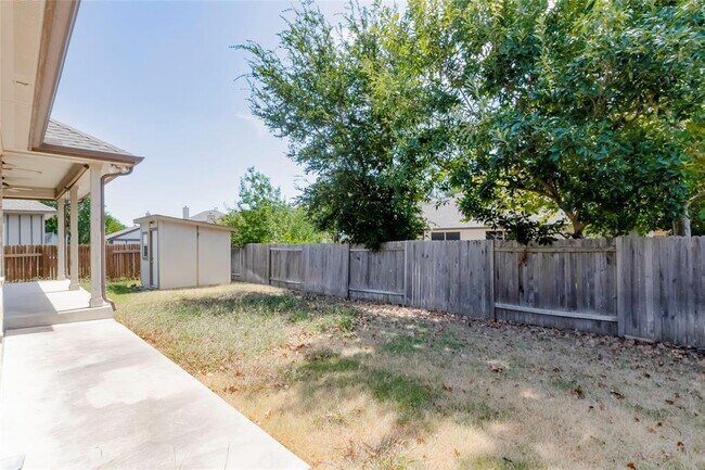 Building Photo - 19421 Brent Knoll Dr