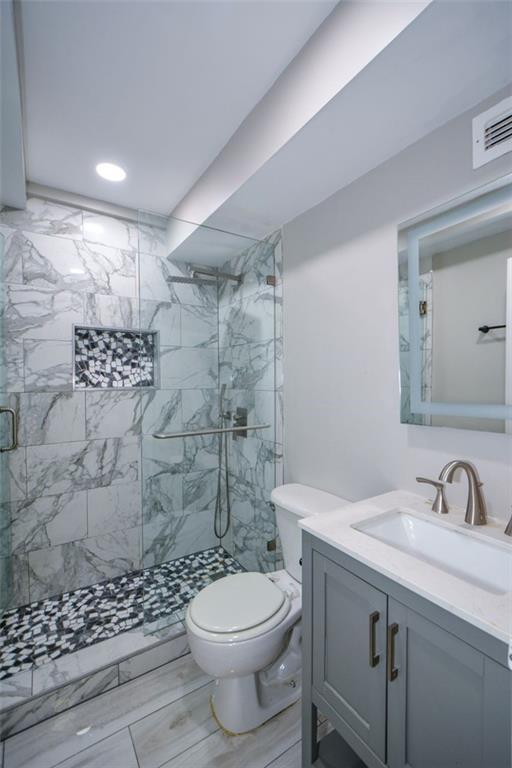 Building Photo - 620 Peachtree St NE